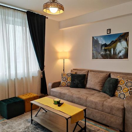 Cozy Apartment In Rasnov Exterior foto