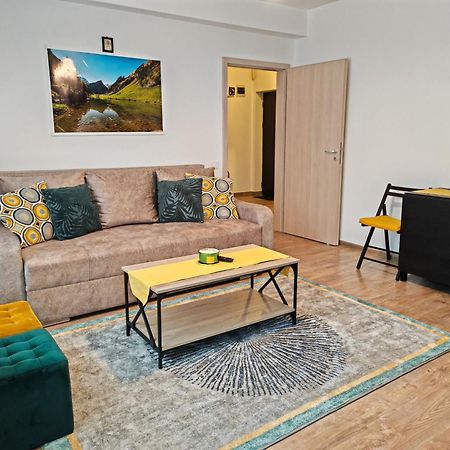 Cozy Apartment In Rasnov Exterior foto